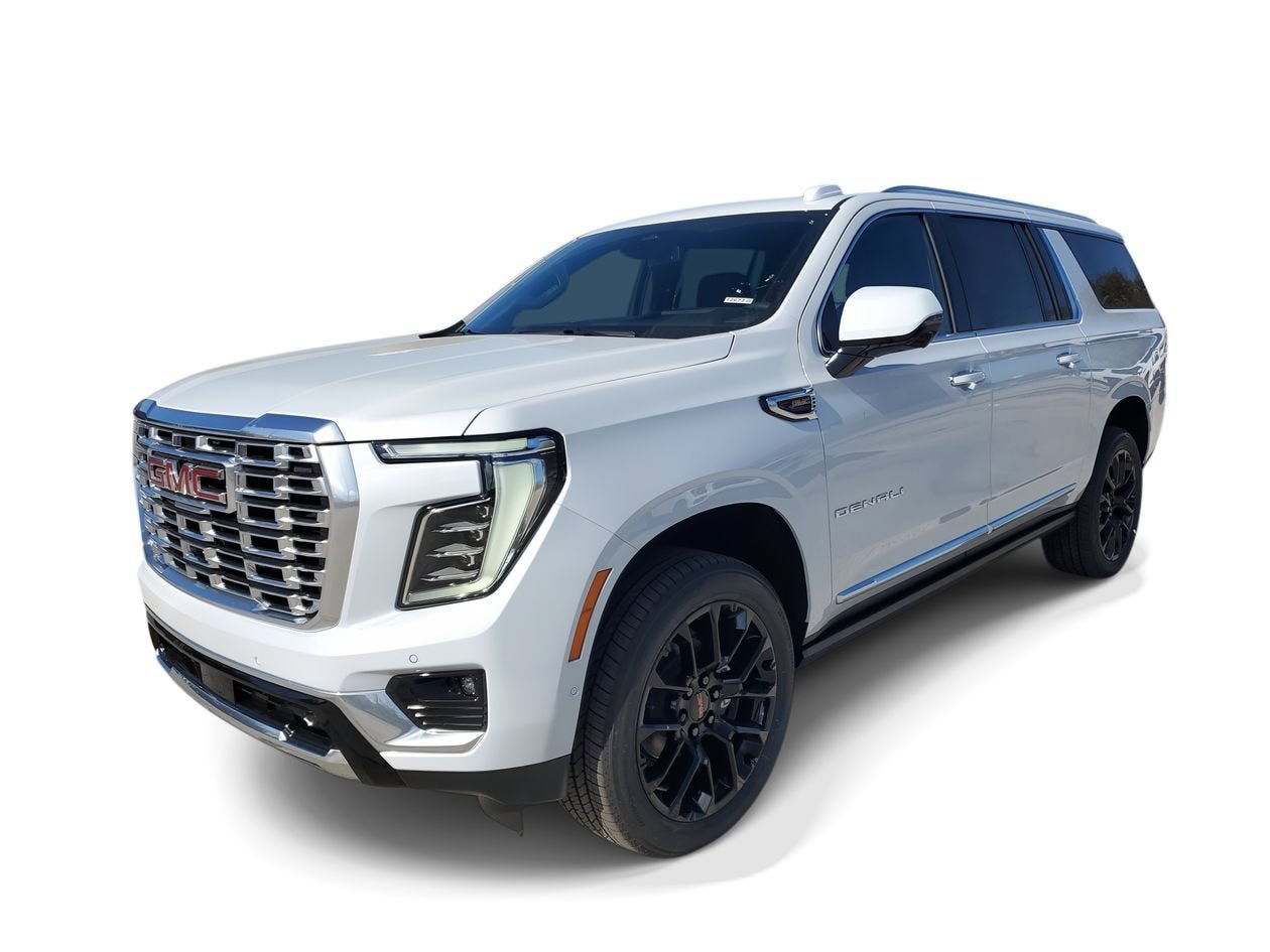 New 2026 GMC Yukon XL Denali w/ Sun & Power Step Package AWD/4WD image 3