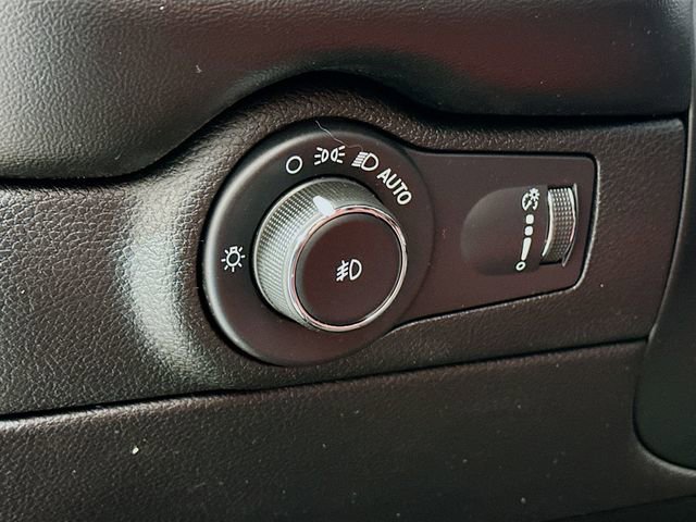 Used 2022 Dodge Durango SRT w/ Black Package image 11