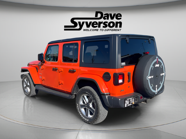 Used 2018 Jeep Wrangler Unlimited Sahara AWD/4WD image 6