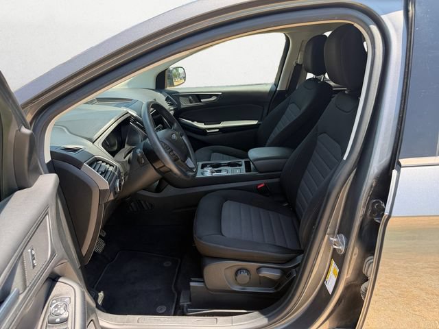 Used 2023 Ford Edge SE w/ Black Appearance Package AWD/4WD image 9