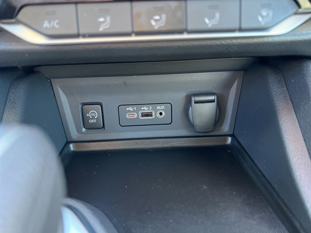 Certified 2024 Nissan Sentra SV image 52