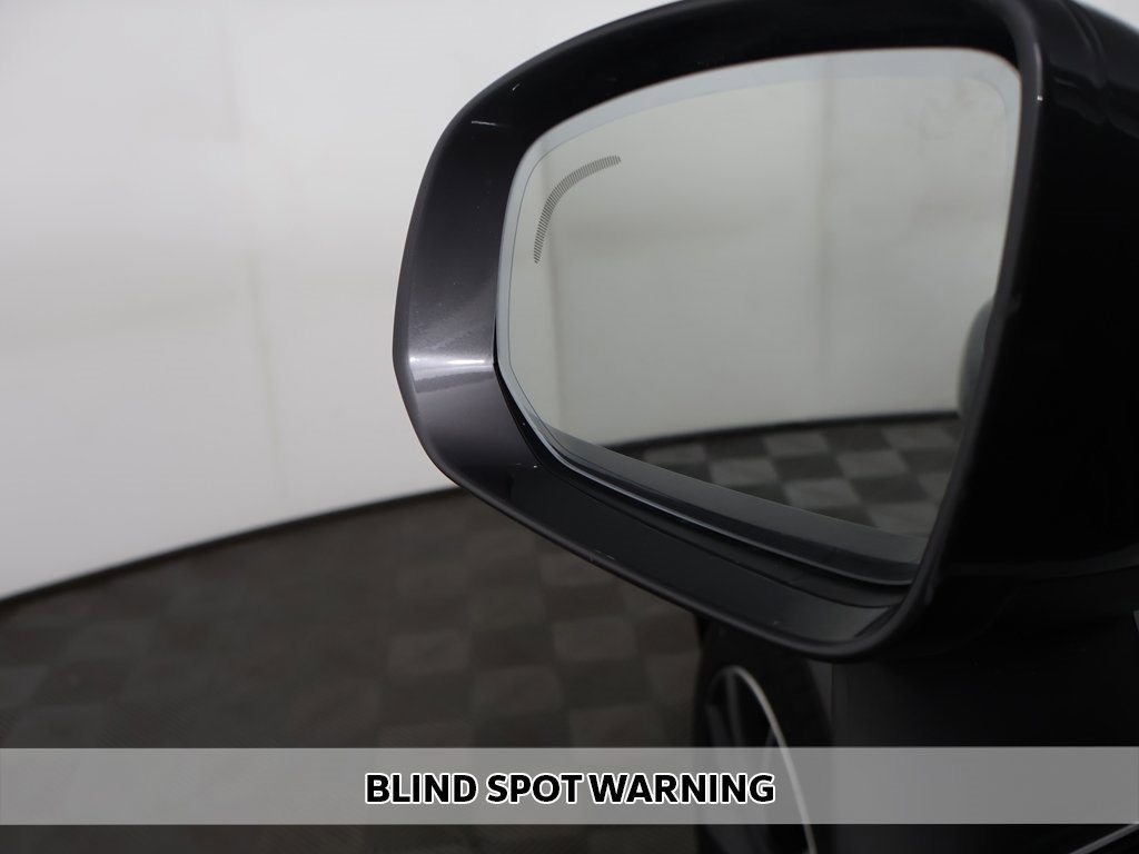 Used 2024 Volvo XC90 B6 Ultimate w/ Protection Package Premier image 7