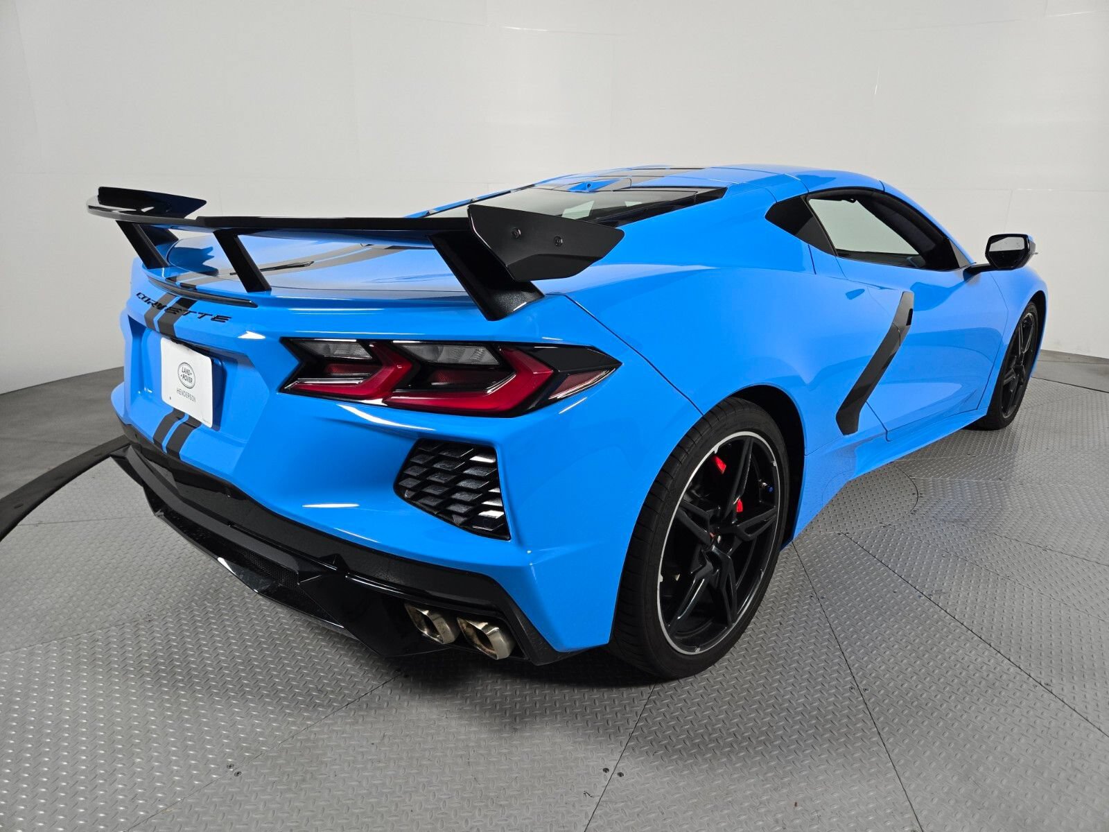 Used 2021 Chevrolet Corvette Stingray Premium Cpe w/ 3LT RWD image 2