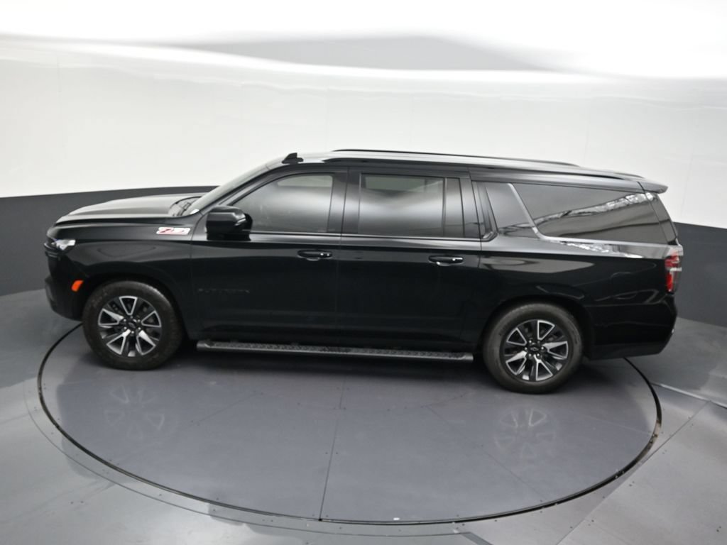 Used 2024 Chevrolet Suburban Z71 w/ Z71 Off-Road Package AWD/4WD image 17