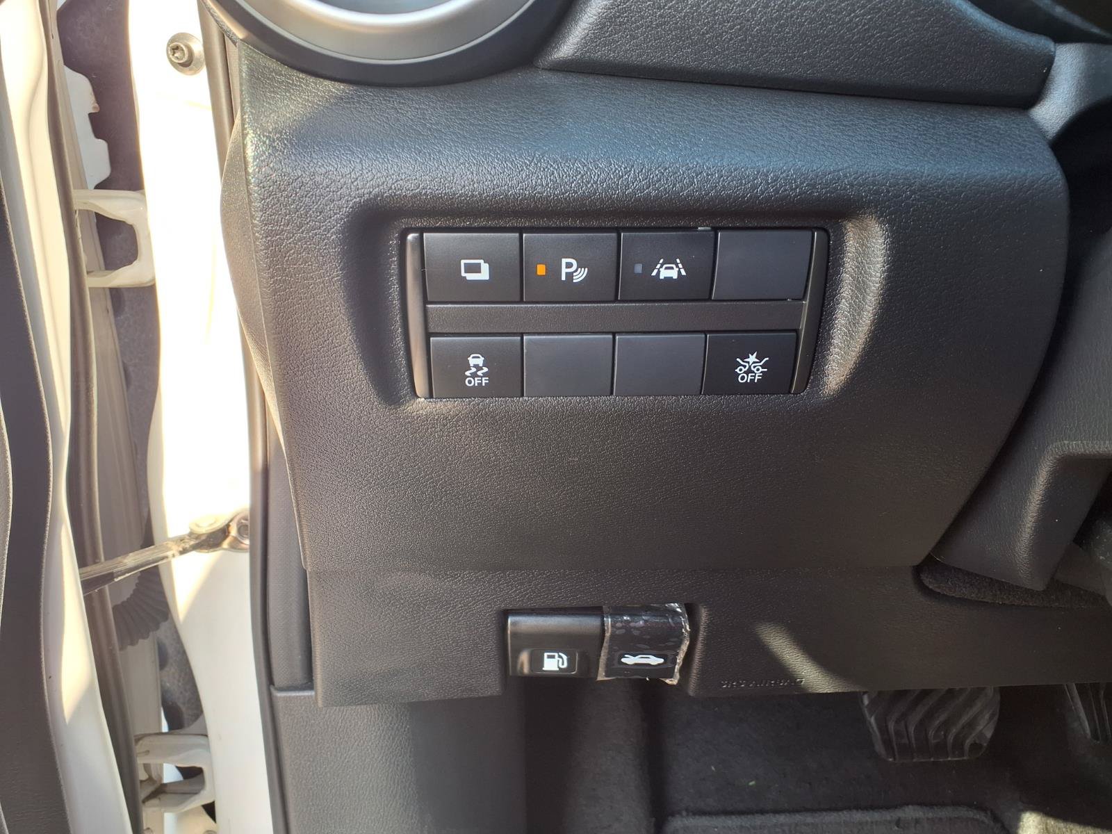 Used 2024 Nissan Versa S w/ Trunk Package FWD image 22
