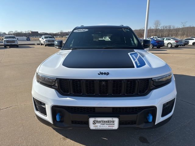 Used 2024 Jeep Grand Cherokee Trailhawk w/ Luxury Tech Group III image 8