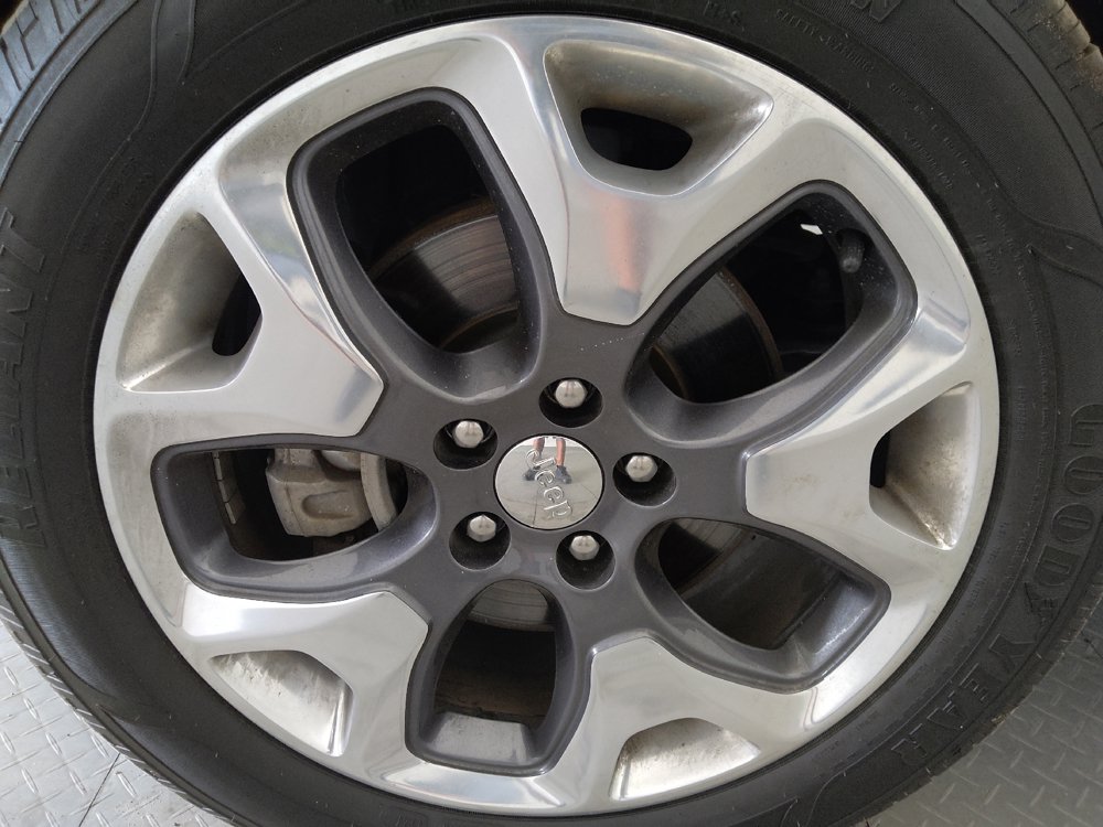 Used 2021 Jeep Compass Limited AWD/4WD image 31