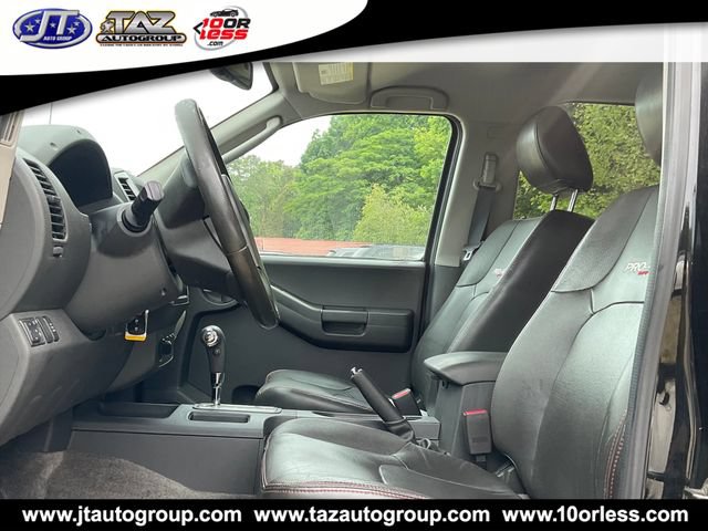 Used 2011 Nissan Xterra PRO-4X w/ Pro-4x Leather Pkg AWD/4WD image 3
