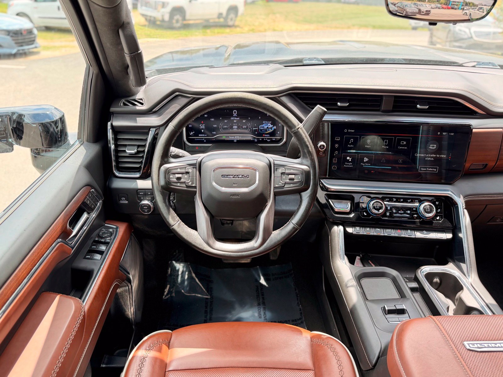 Used 2024 GMC Sierra 2500 Denali Ultimate w/ Max Trailering Package AWD/4WD image 63