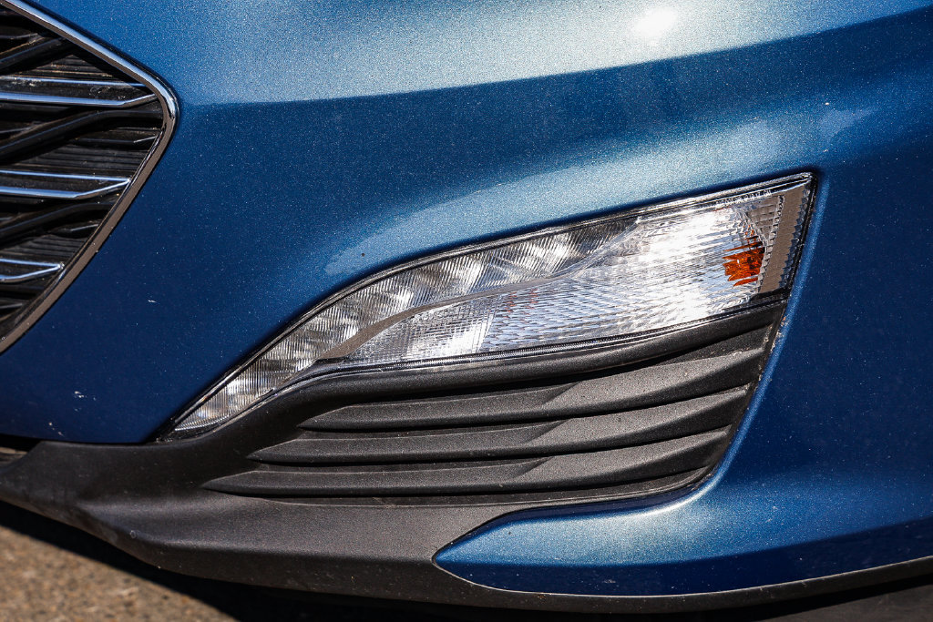 Used 2025 Chevrolet Malibu LT FWD image 9