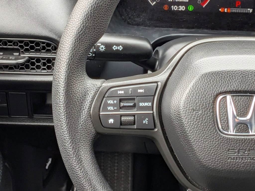 Used 2025 Honda HR-V LX image 23