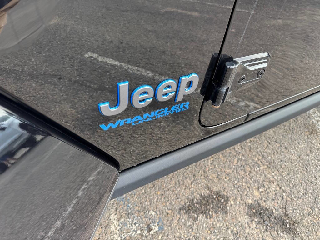 Used 2021 Jeep Wrangler Unlimited Rubicon 4xe w/ Steel Bumper Group image 12