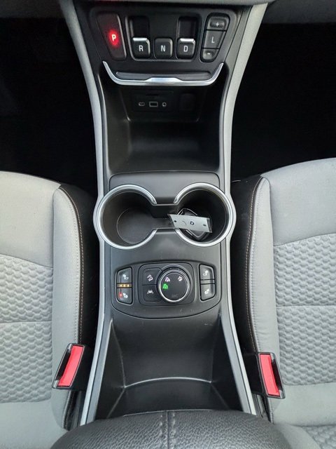 Used 2021 GMC Terrain SLE w/ Driver Convenience Package image 22