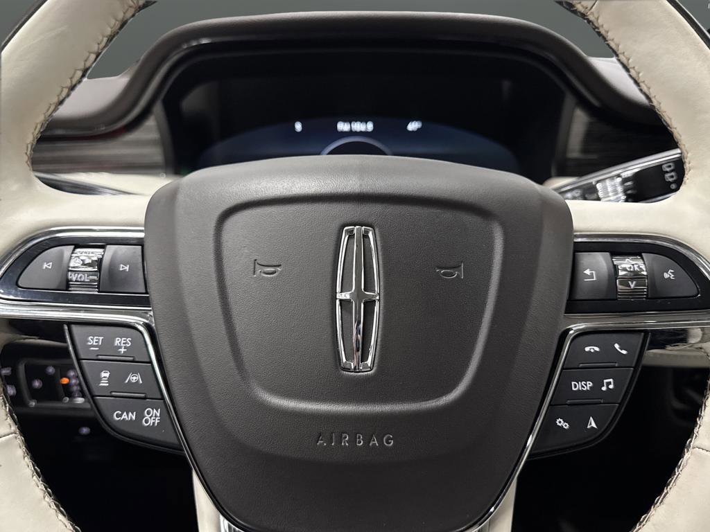 Used 2022 Lincoln Nautilus Black Label w/ Class II Trailer Tow Package image 16