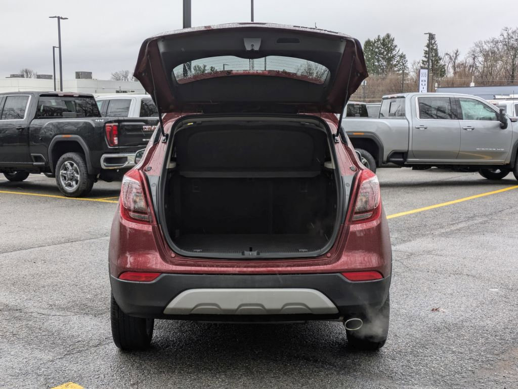 Certified 2022 Buick Encore Preferred w/ Safety Package image 32