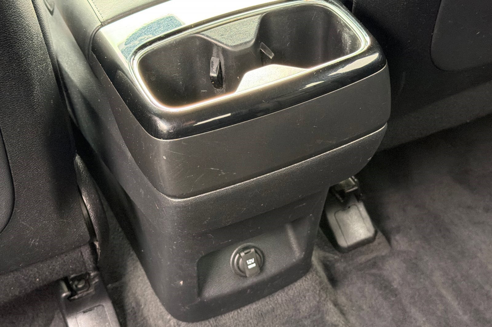 Used 2021 Kia Telluride EX w/ EX Premium Package image 16