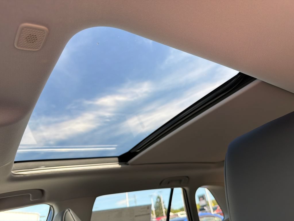 Used 2026 Toyota RAV4 XLE Premium w/ Panoramic Sun Roof Package AWD/4WD image 25