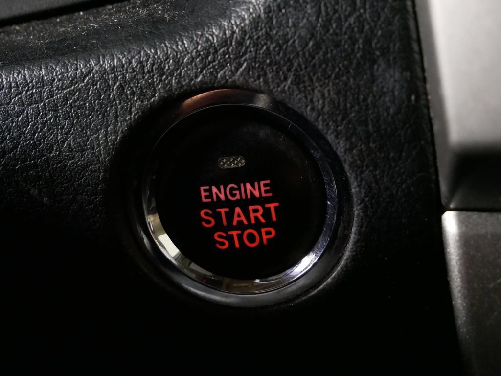 Used 2012 Toyota 4Runner Limited AWD/4WD image 19