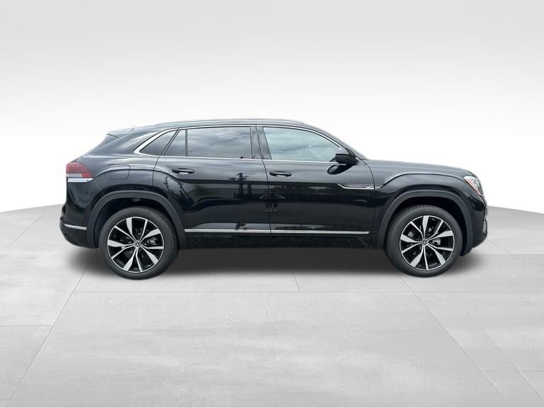 New 2025 Volkswagen Atlas Cross Sport SEL Premium R-Line image 9