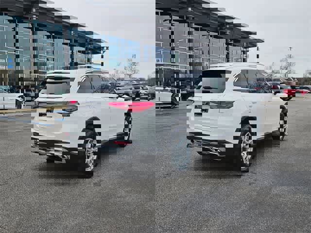 Used 2025 Mercedes-Benz GLC 300 GLC 300 image 8