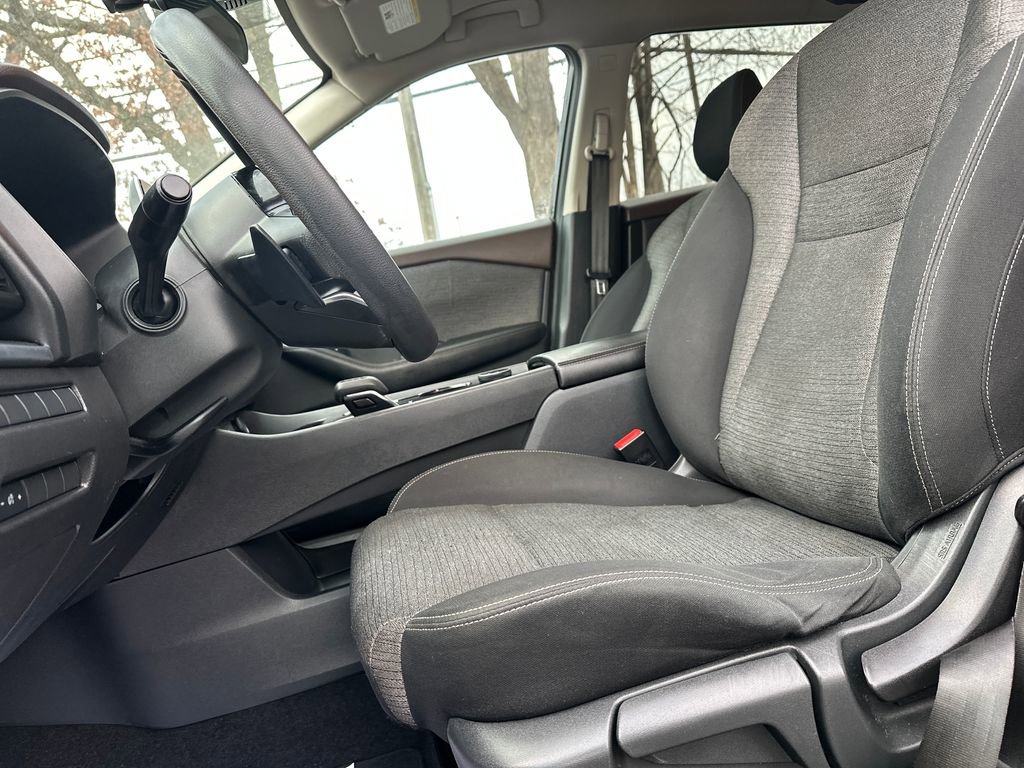 Used 2021 Nissan Rogue S image 3