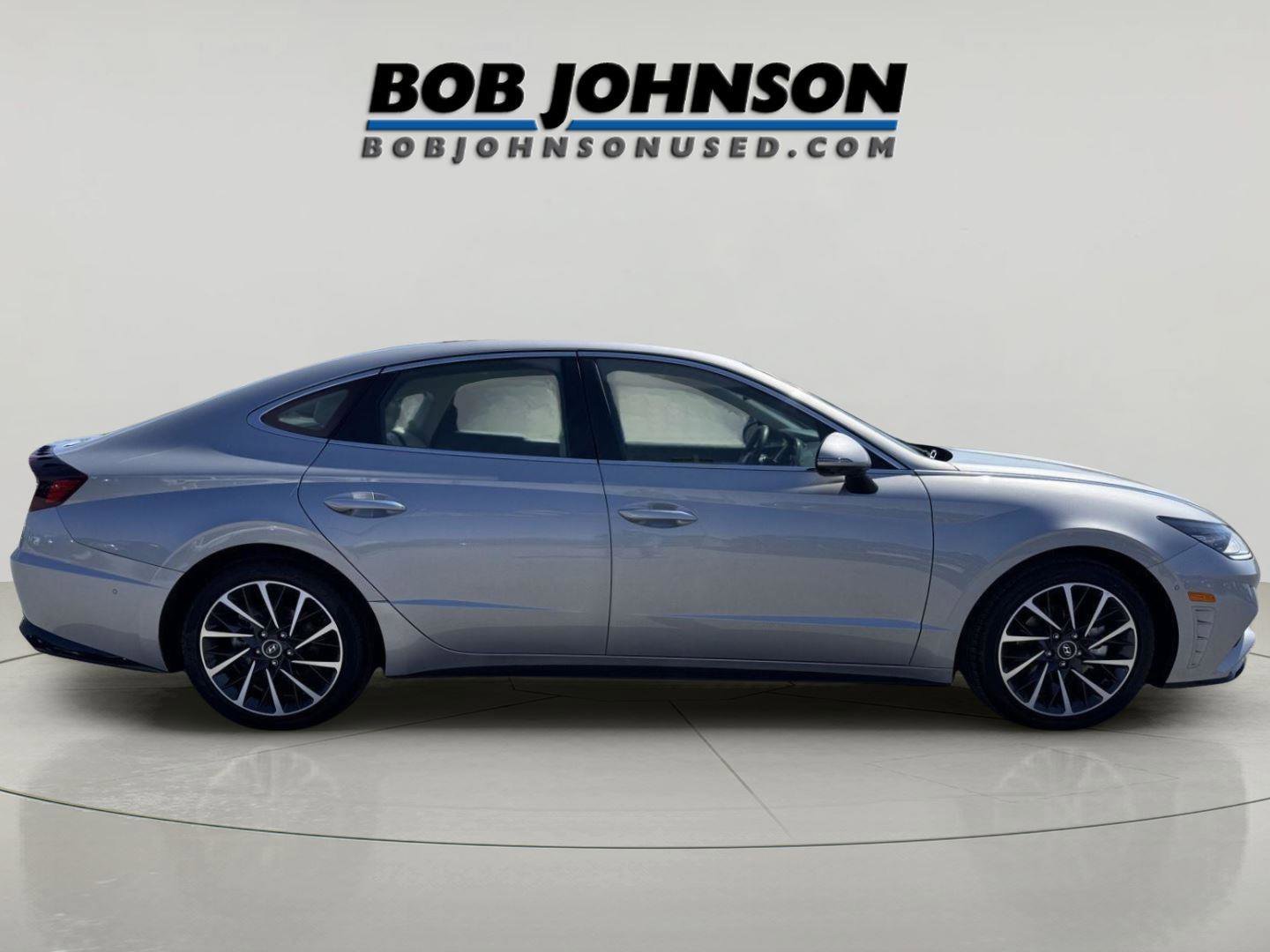 Used 2023 Hyundai Sonata Limited FWD image 2