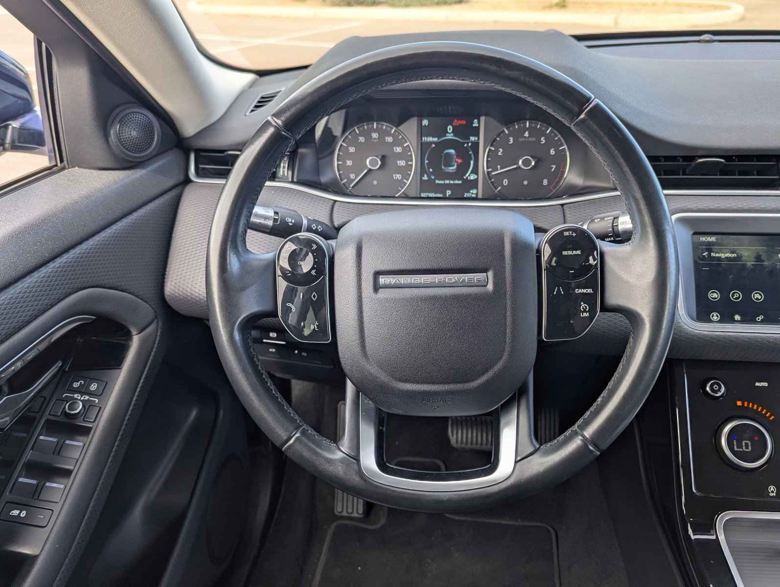 Used 2020 Land Rover Range Rover Evoque S image 22