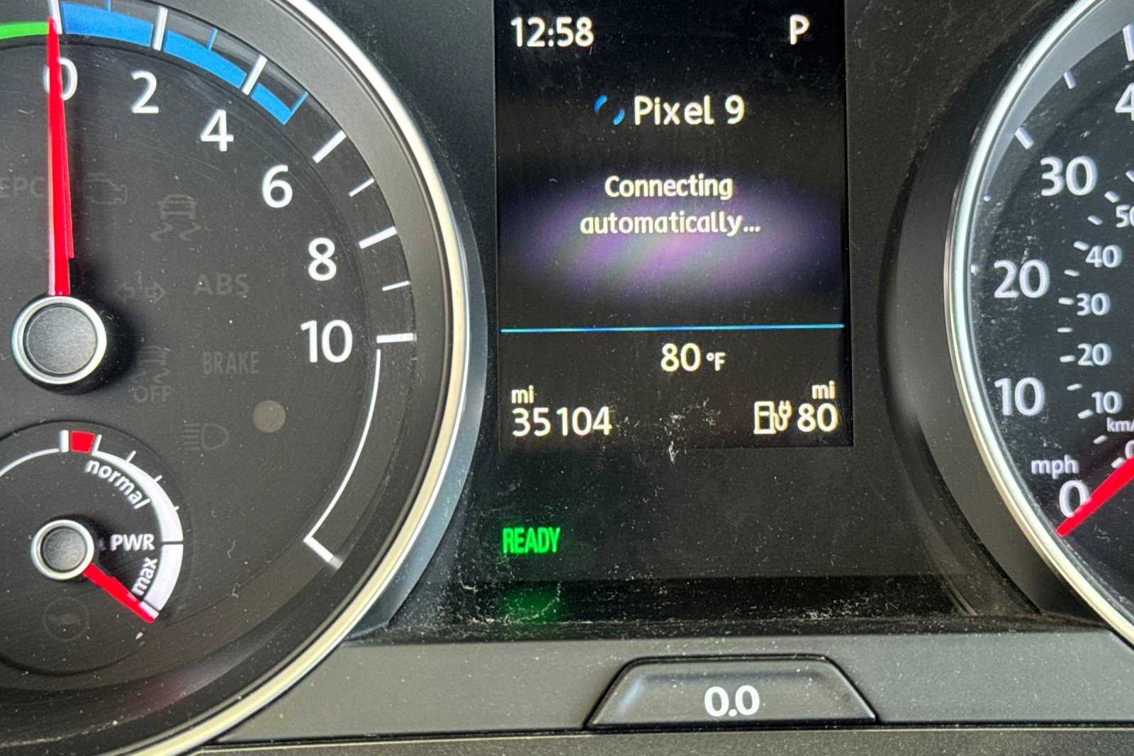 Used 2018 Volkswagen e-Golf SE FWD image 19