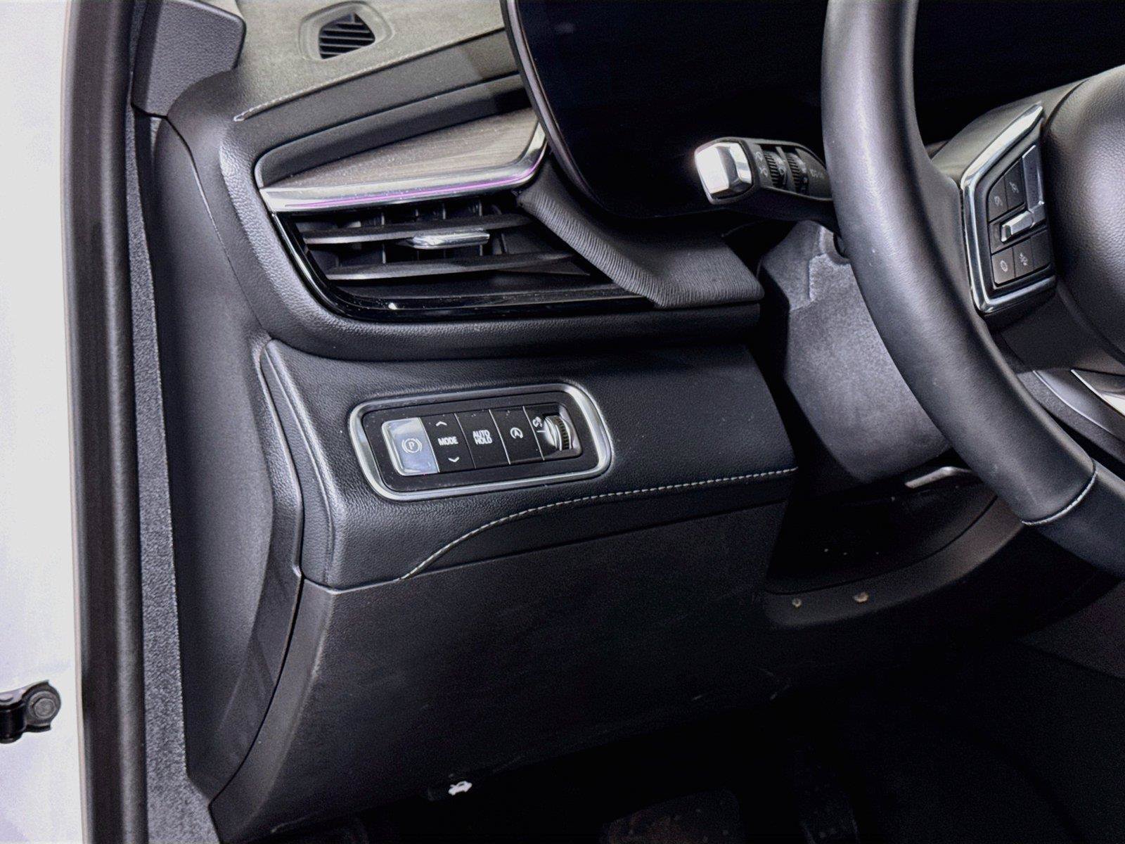 Certified 2026 Buick Enclave Preferred FWD image 8