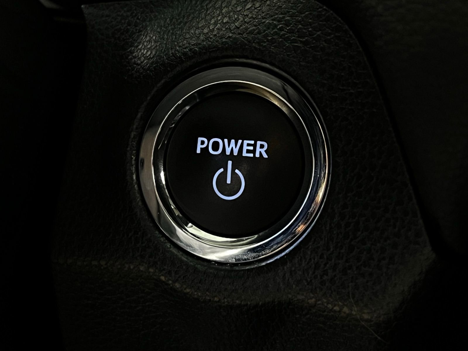 Certified 2025 Toyota RAV4 XLE image 20