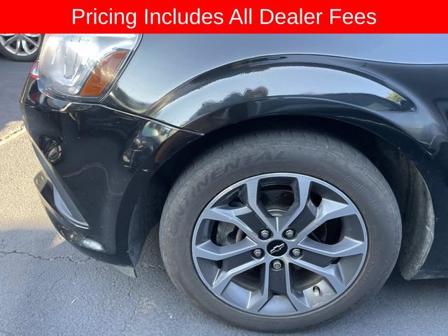 Used 2020 Chevrolet Sonic LT FWD image 2