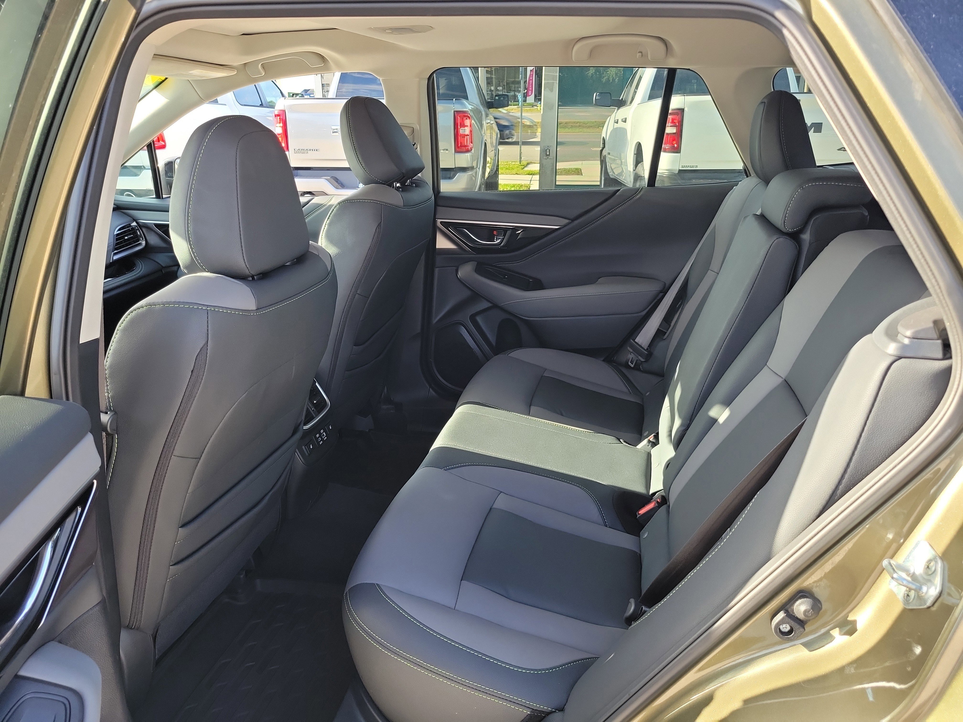 Used 2024 Subaru Outback Onyx Edition XT image 13