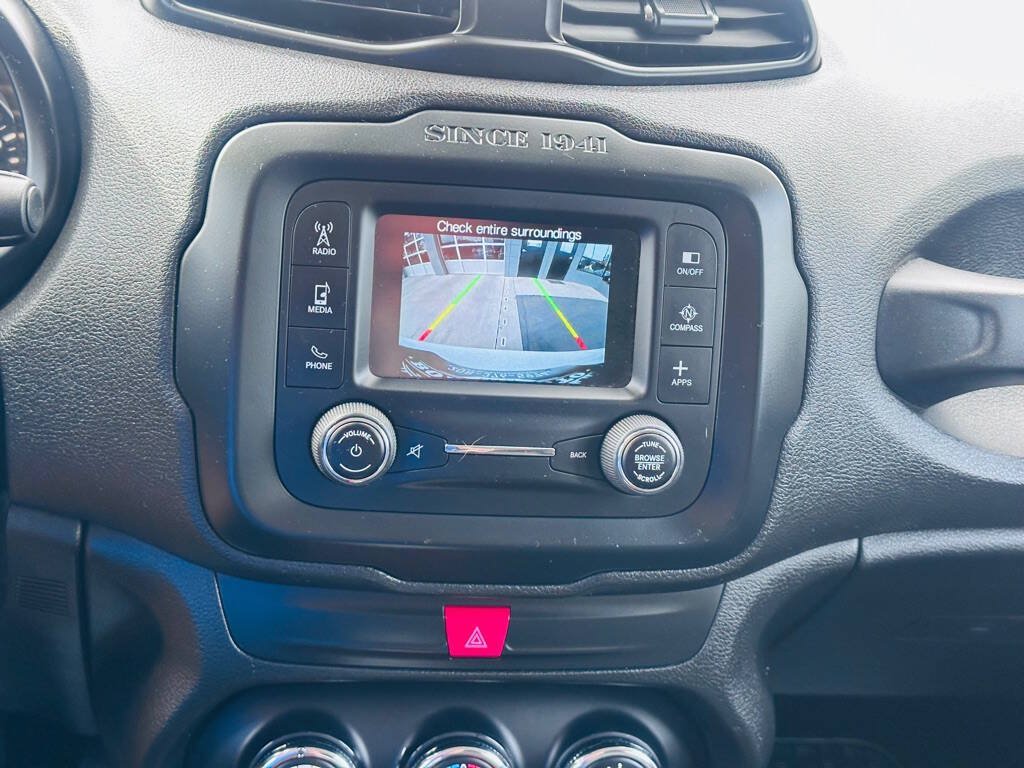 Used 2016 Jeep Renegade Trailhawk AWD/4WD image 14
