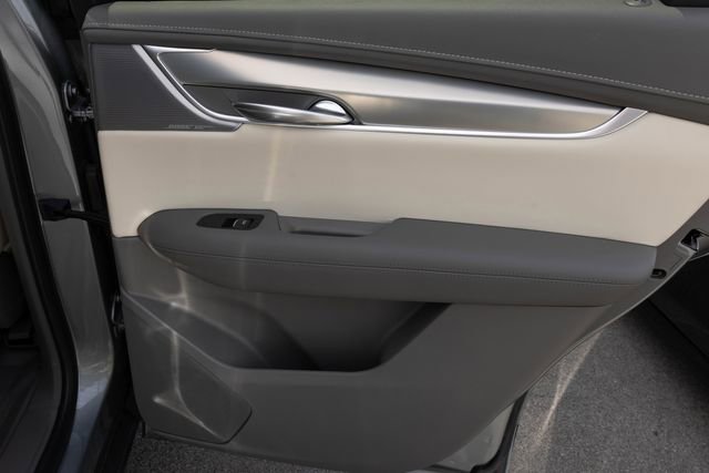 Used 2024 Cadillac XT5 Premium Luxury w/ Technology Package image 18