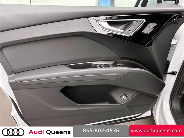 Used 2024 Audi Q4 e-tron Premium Plus image 18