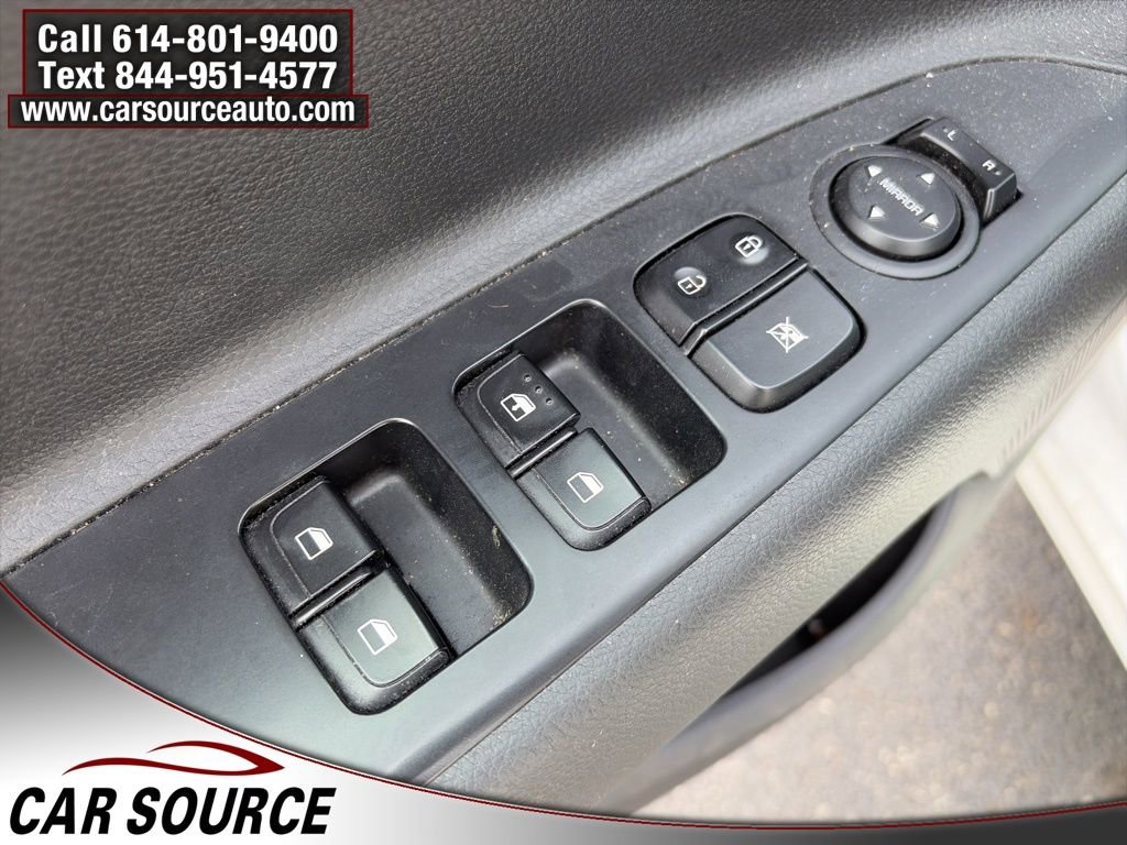 Used 2023 Kia Rio S image 15