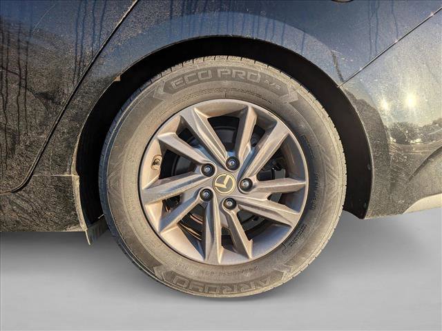 Used 2020 Kia Optima LX image 13