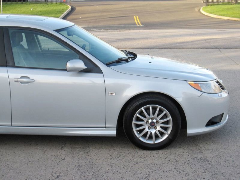 Used 2008 Saab 9-3 2.0T w/ Premium Package image 10
