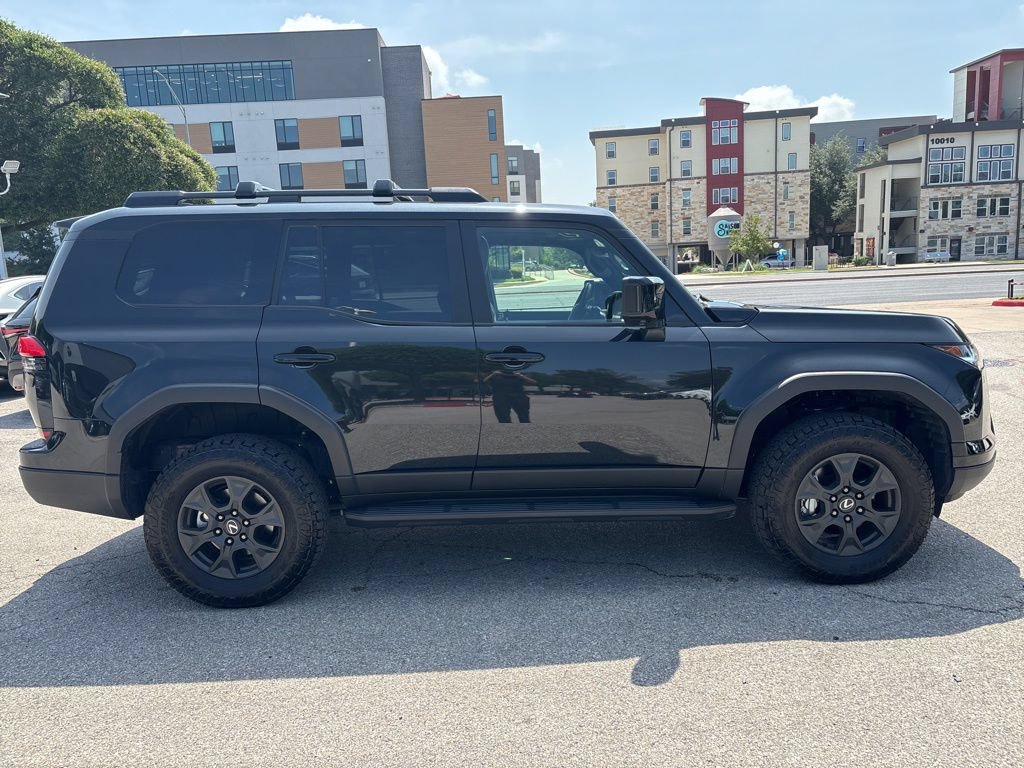 Certified 2025 Lexus GX 550 AWD/4WD image 6