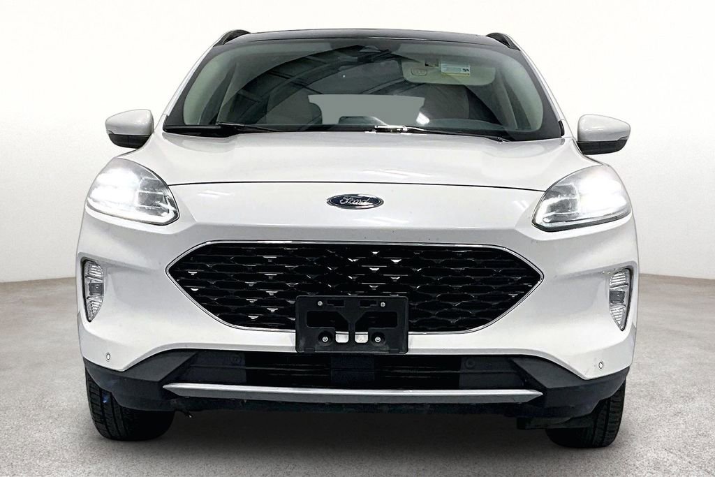 Used 2020 Ford Escape Titanium image 5