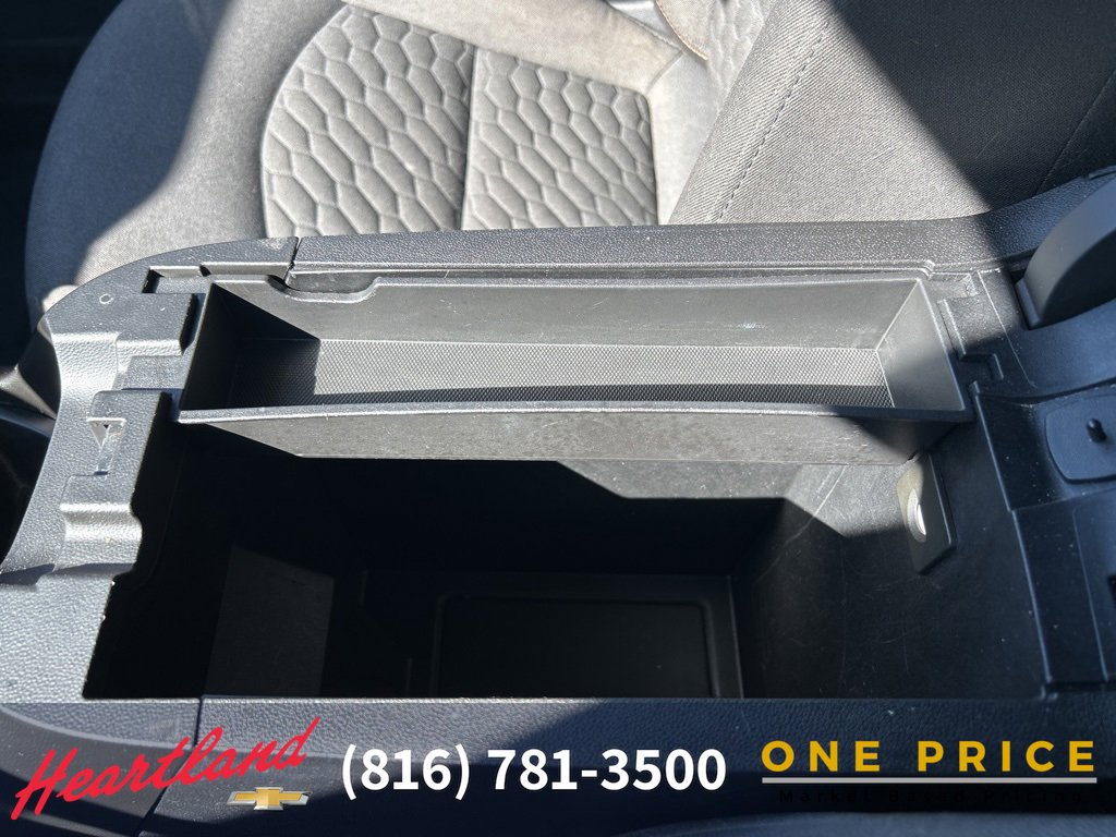 Used 2020 Chevrolet Equinox LT image 38