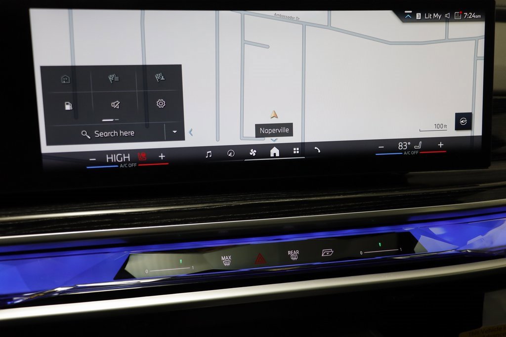 Certified 2025 BMW 740i xDrive w/ Premium Package image 10