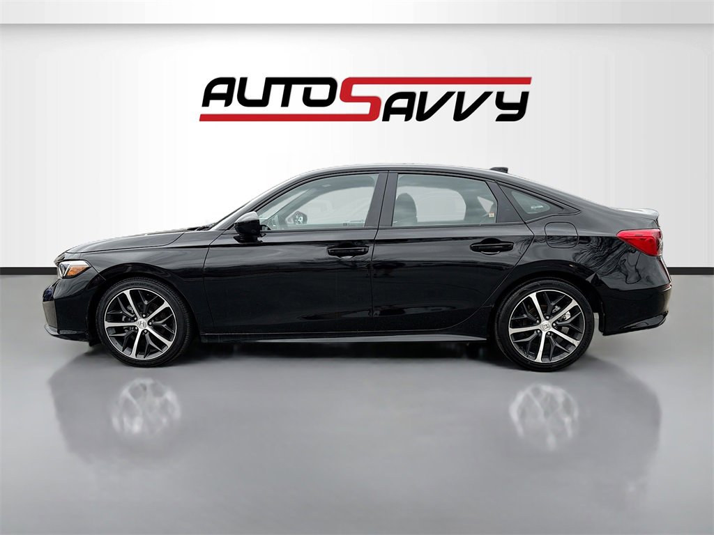 Used 2025 Honda Civic Sport image 4