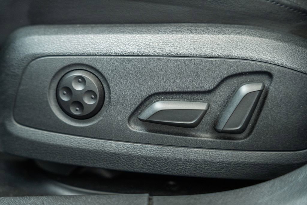 Used 2024 Audi A4 2.0T Premium Plus image 39