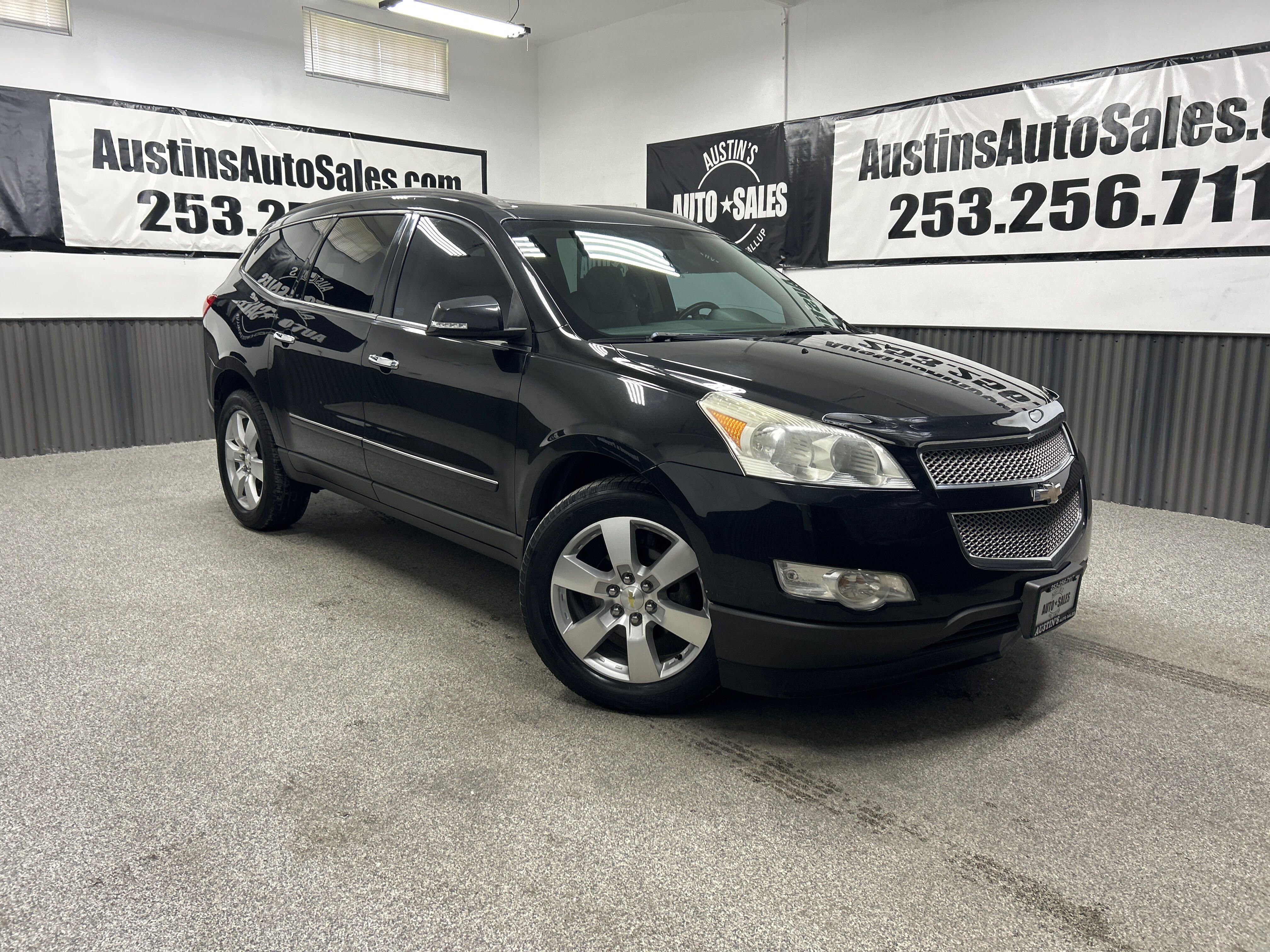 Used 2011 Chevrolet Traverse LTZ AWD/4WD image 1