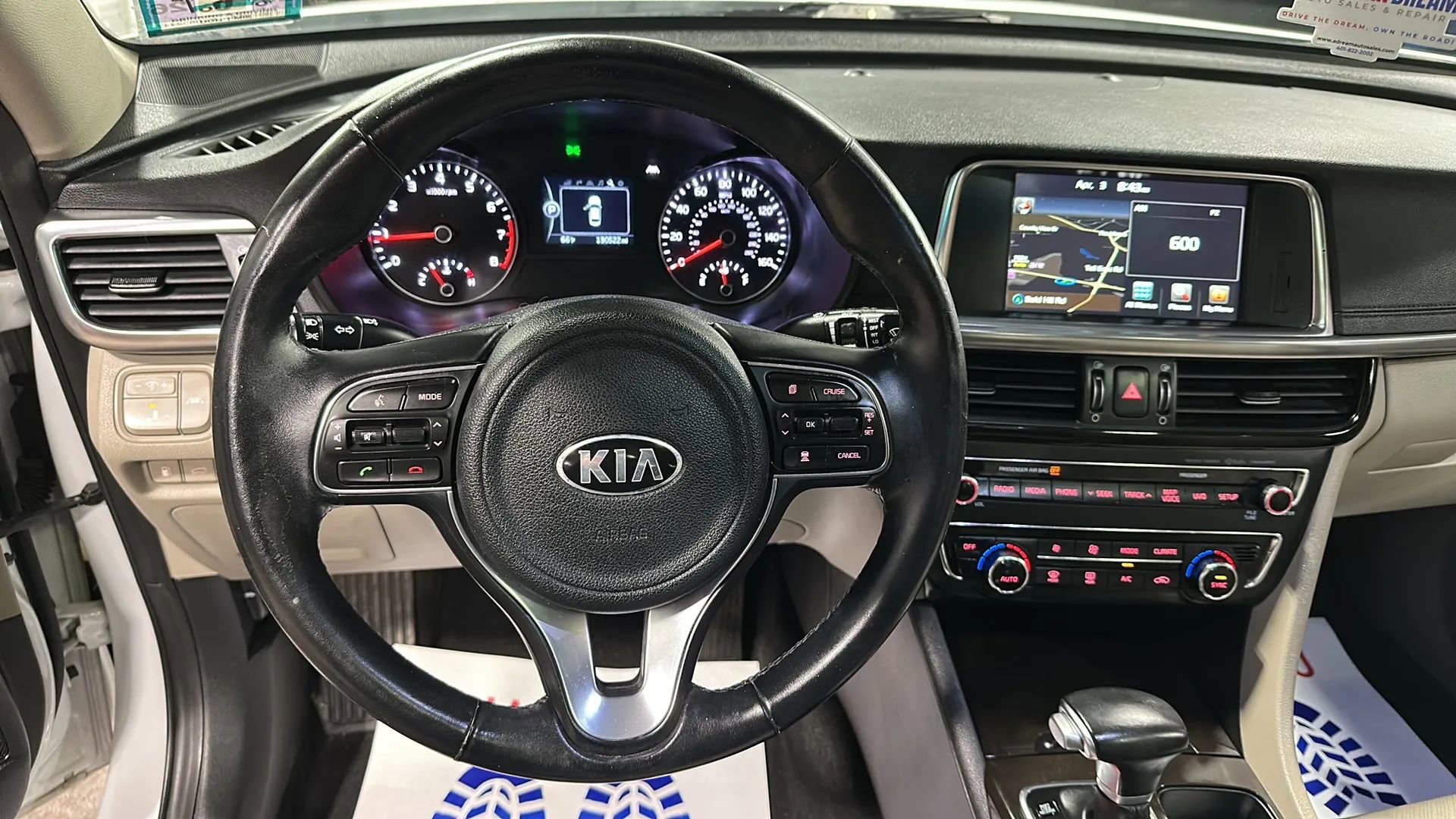 Used 2017 Kia Optima EX w/ Premium Package FWD image 20