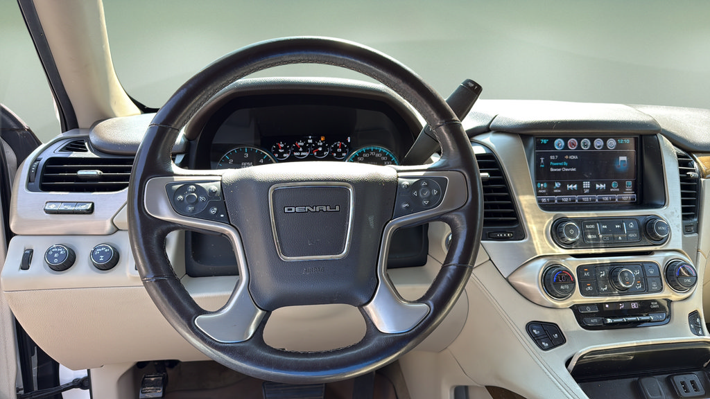 Used 2017 GMC Yukon Denali w/ Open Road Package AWD/4WD image 26
