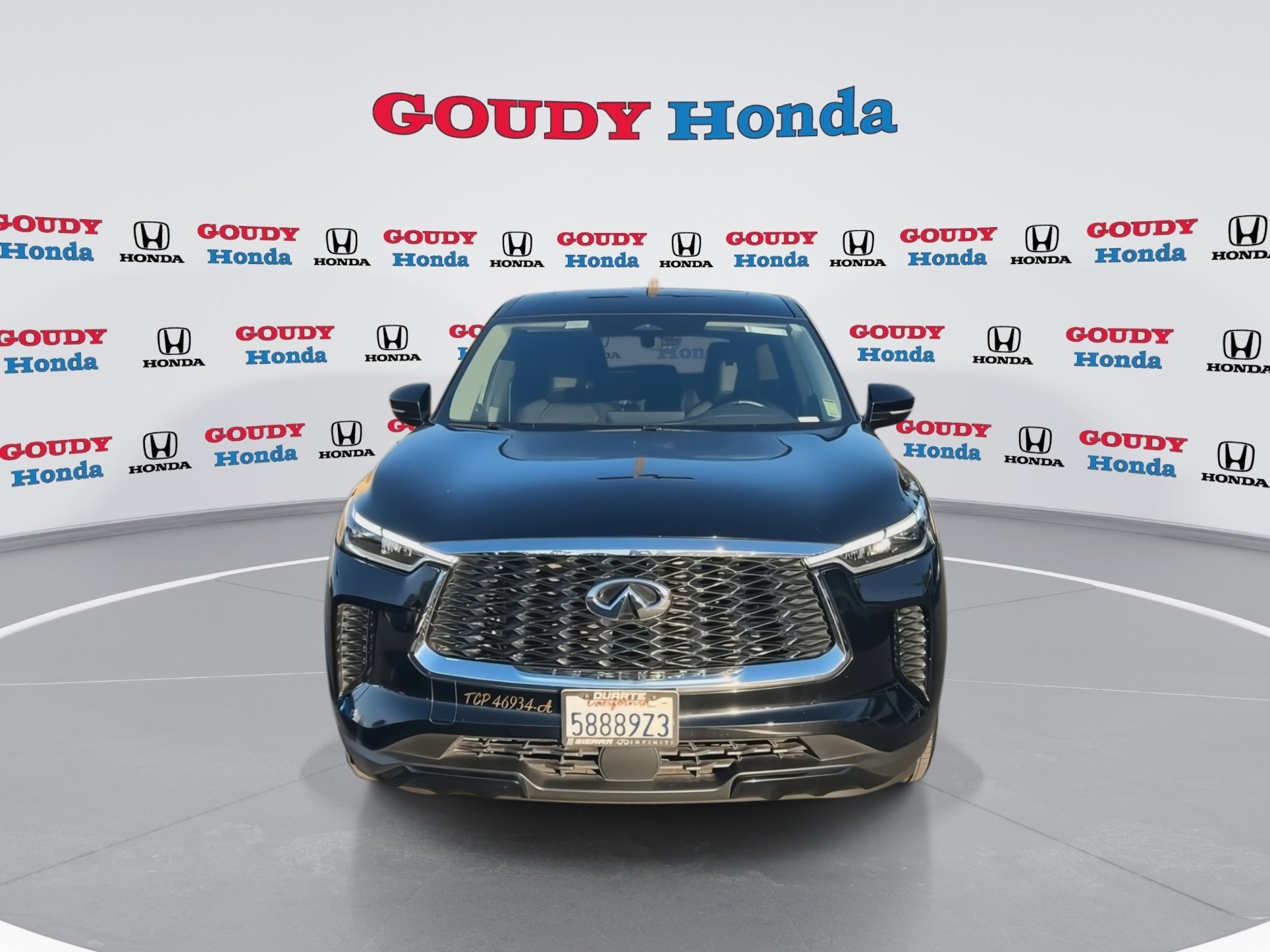 Used 2024 INFINITI QX60 Pure image 3