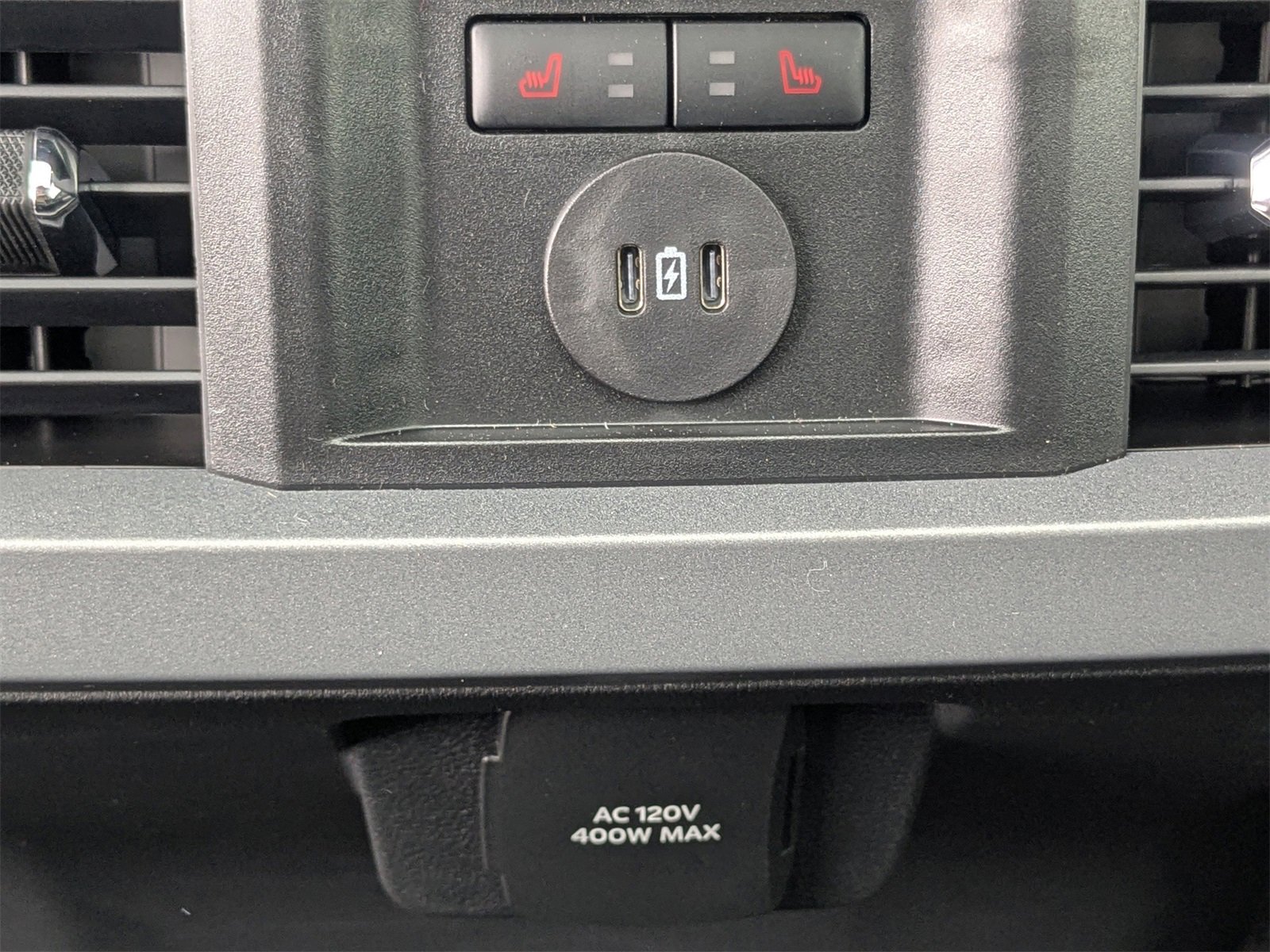 New 2025 Ford F350 Lariat w/ Lariat Ultimate Package image 15