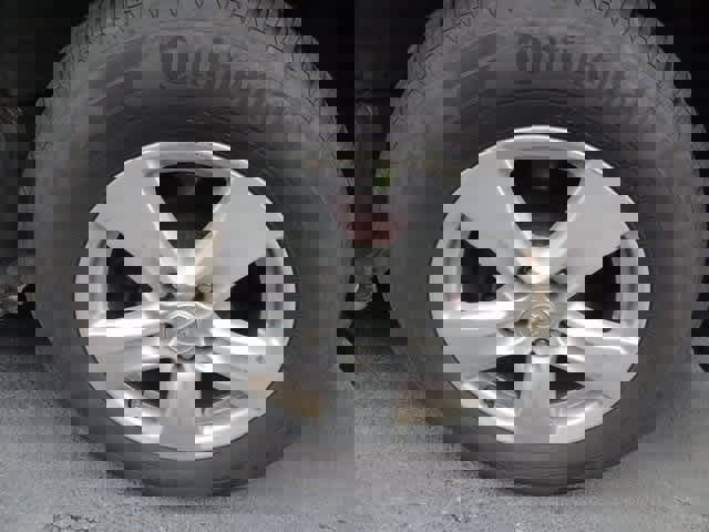 Used 2014 Nissan Quest SV image 11